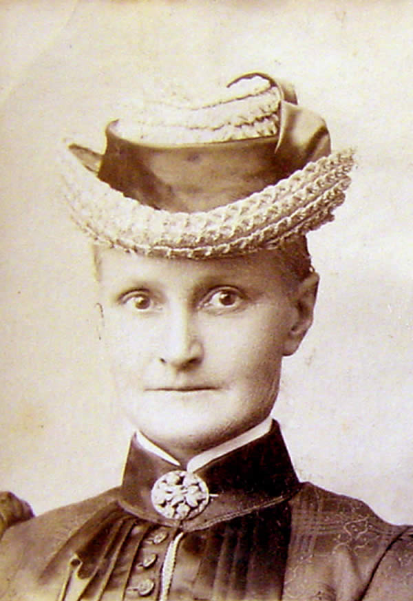 Wilkins, Mrs