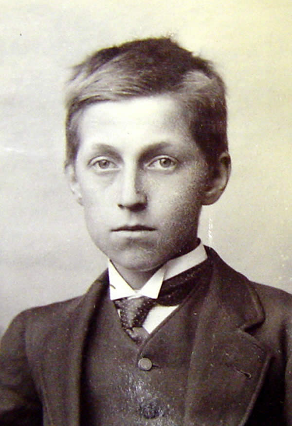 Weetman, V.