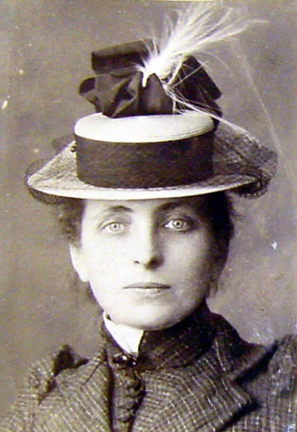Tullock, L.