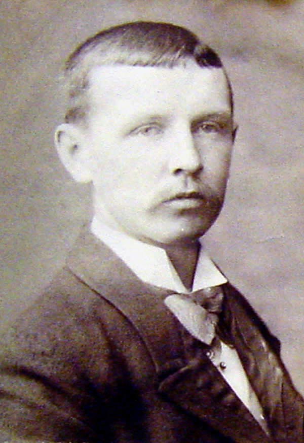 Tevelein, B.