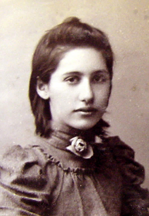 Spottswood, Miss R.