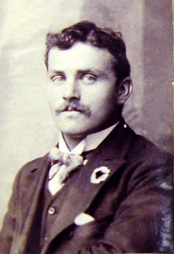 Smallhorn, J.