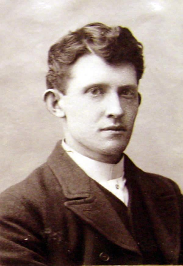 Roach, W.