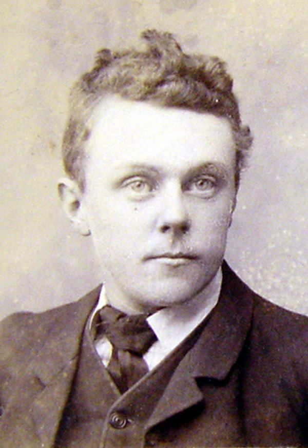 Ritchie, Vernon