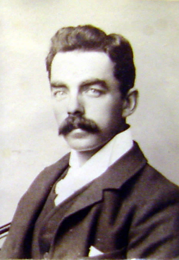 Ritchie, C.
