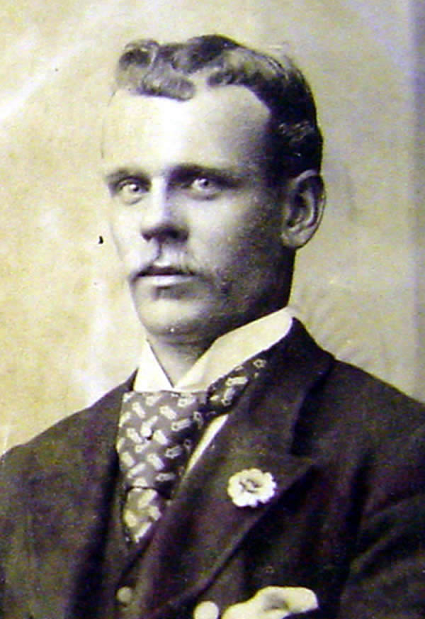 Reisty,F. W.