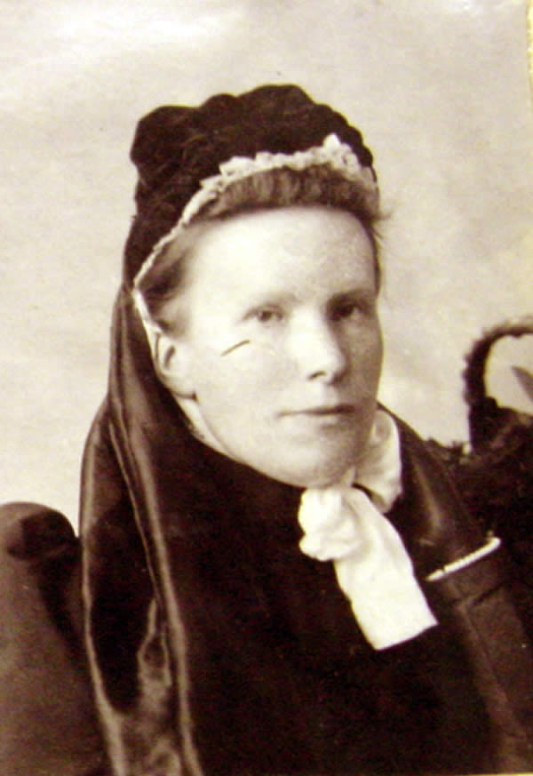 Milne, Miss