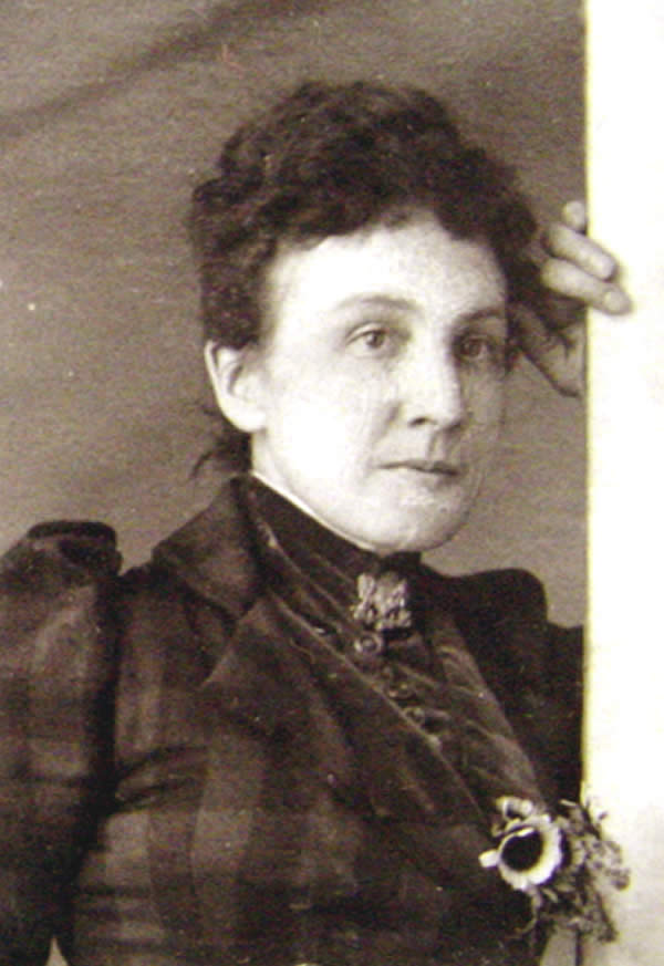 McHenry, Mrs