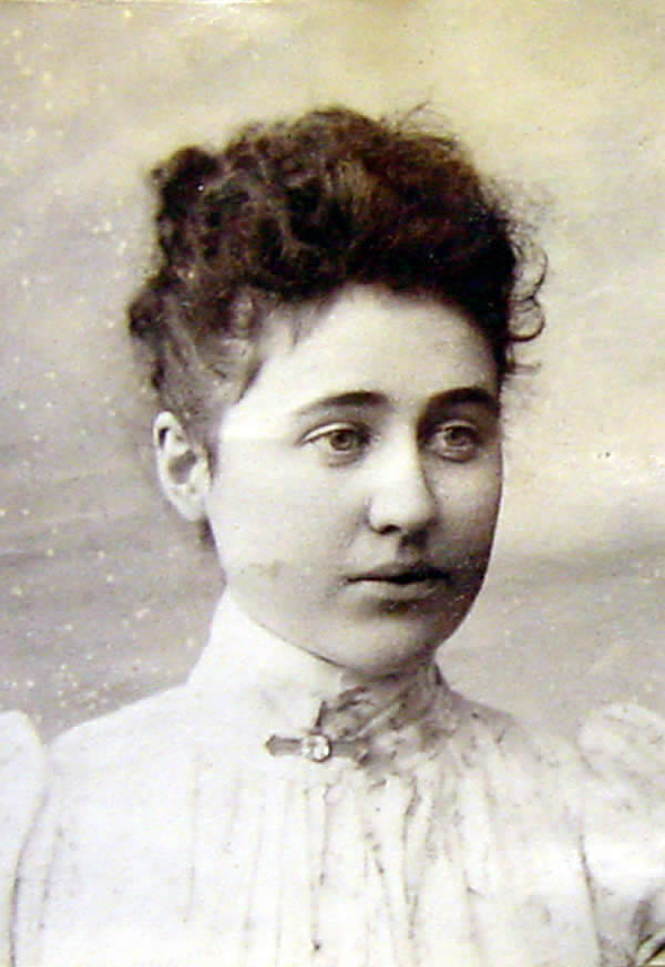 Lamont, Miss I.