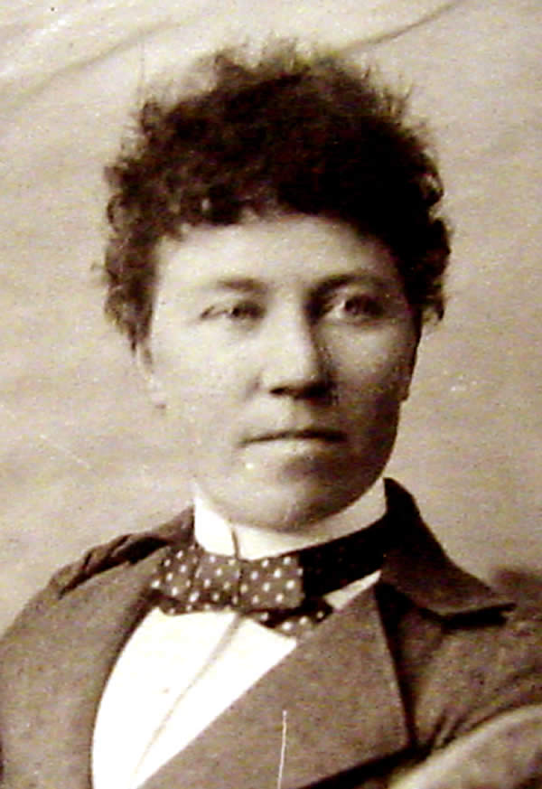 Kemp, Miss J.