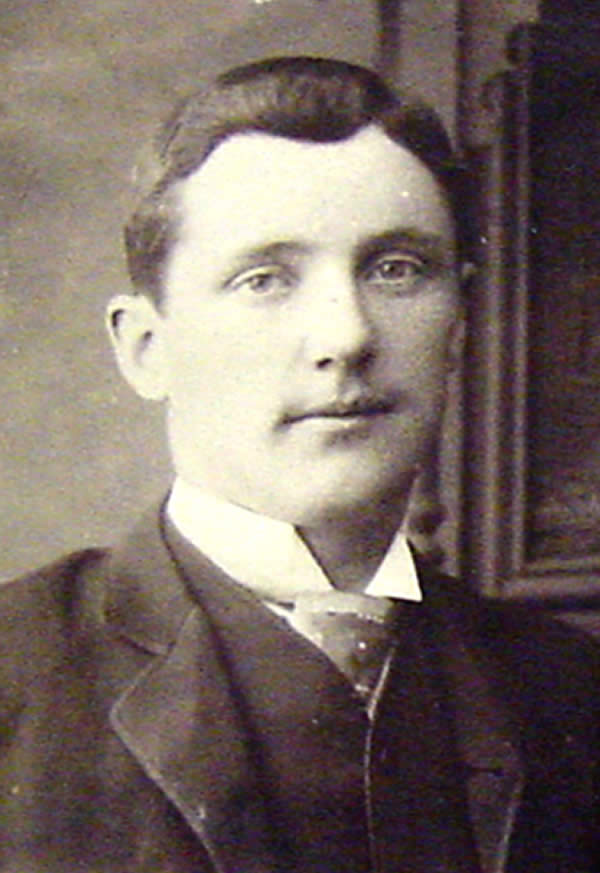Joyce, J.