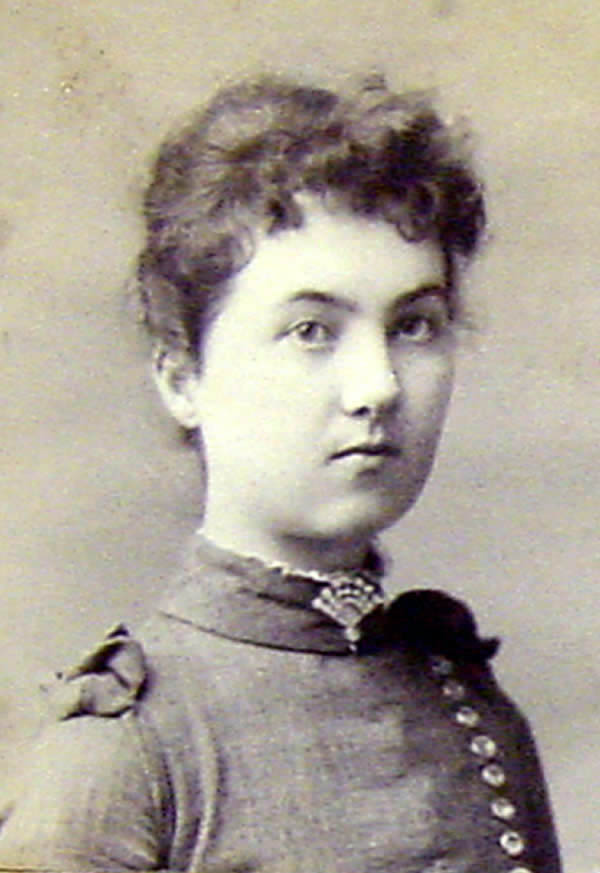 Joscelyn, Miss