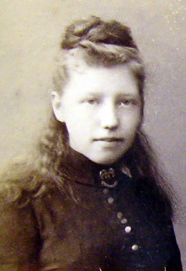 Illingworth, Miss