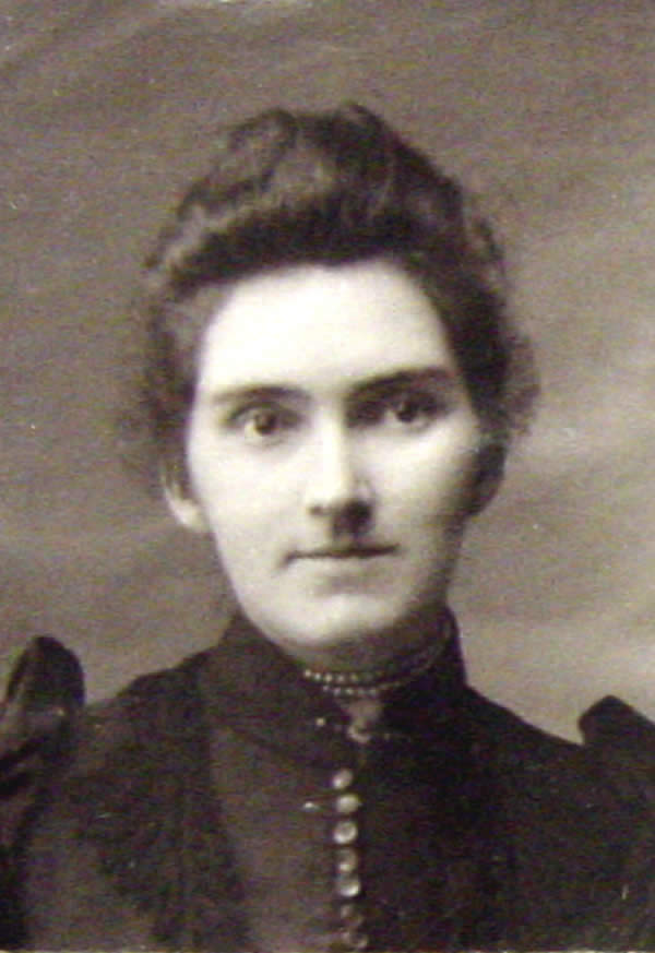 Higgs, Miss R.