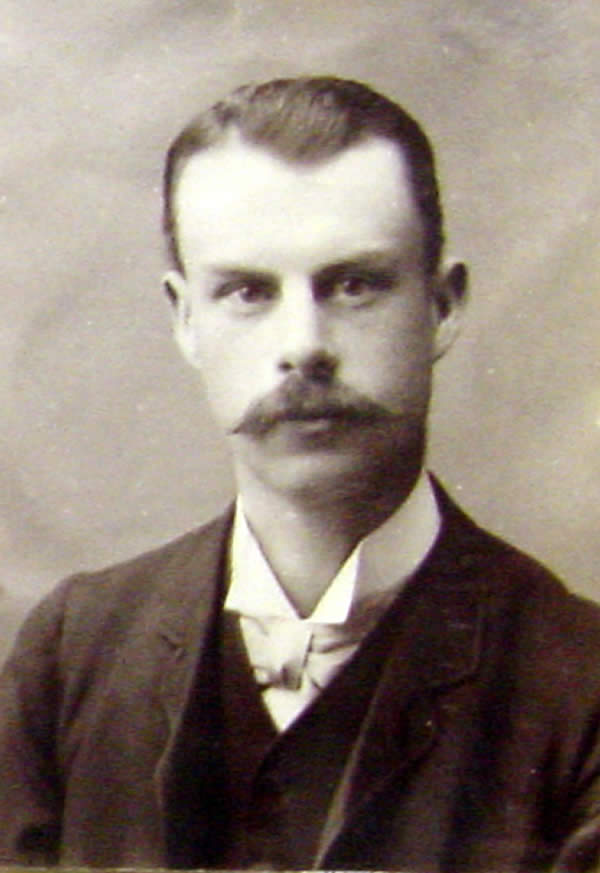 Hart, Mr. R.