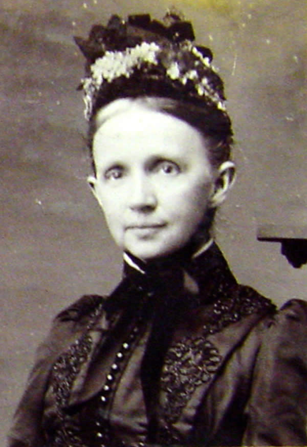 Gunn, Mrs. Thomas