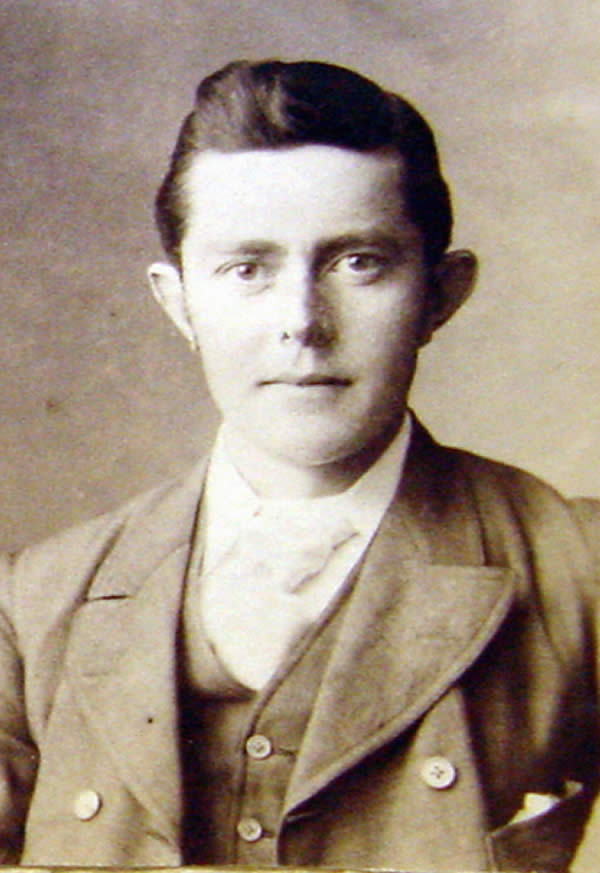 Gladman, G.