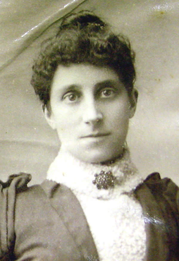 Foster, Miss E.