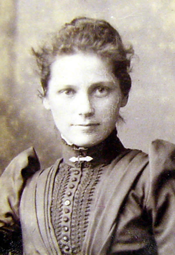Eddie, Mrs
