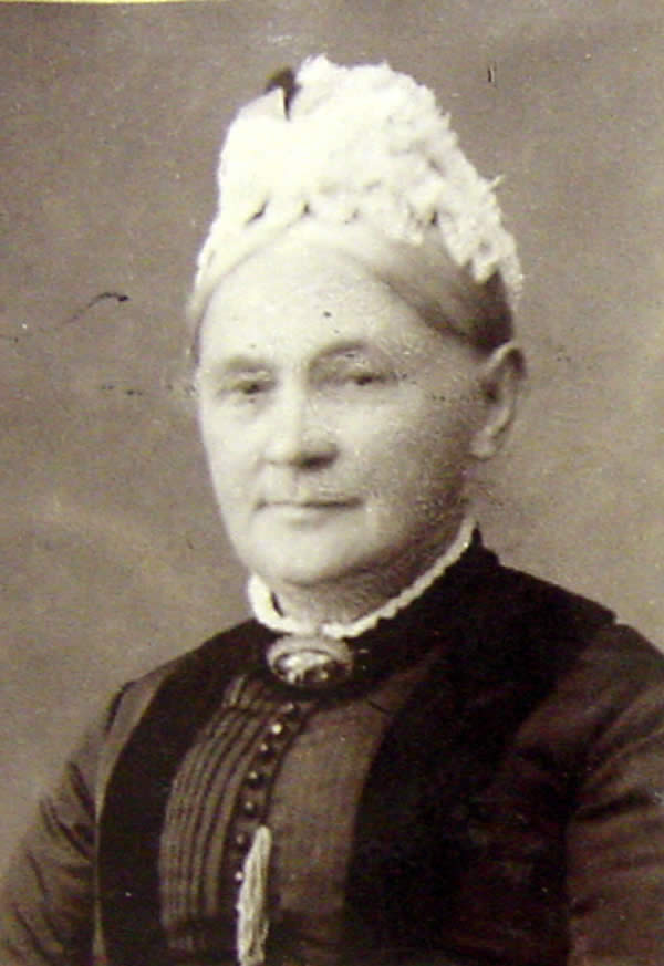 Dodgshun, Maria