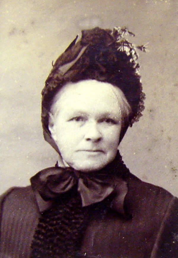 Devall, Mrs.