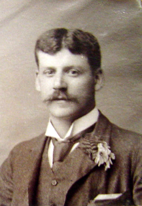 Cragg, Mr G.