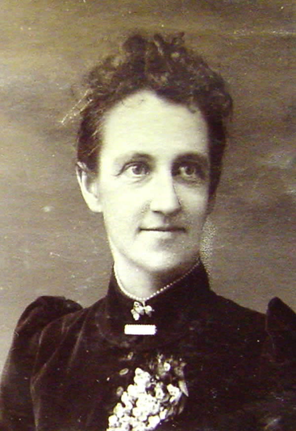 Coombes, Miss