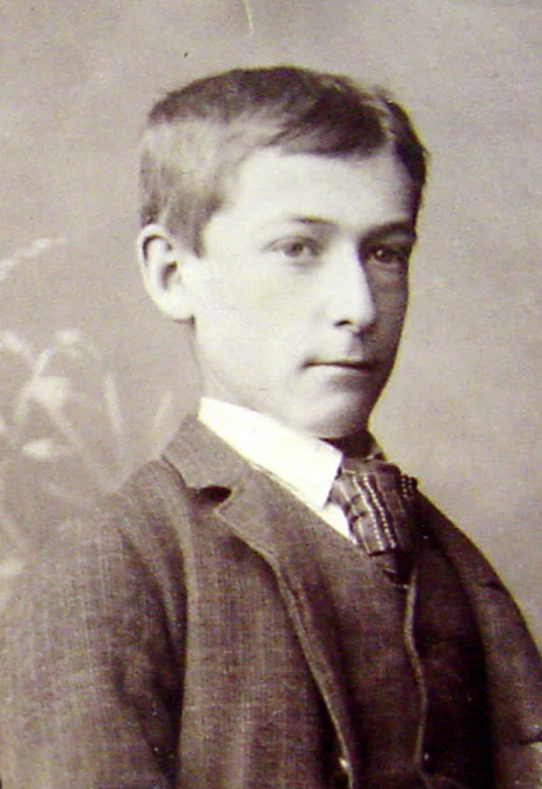 Bannister, I.
